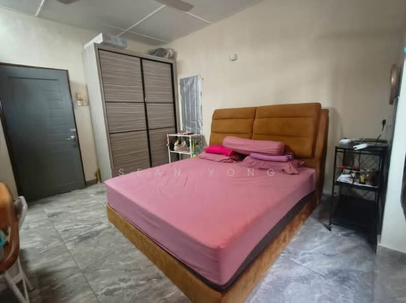 Semi-Detached House for Sale in Rawang (Selangor) - Sean Yong - Bedroom - PropertyGuru.com.my