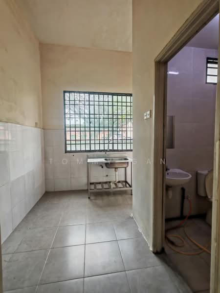 2-storey Terraced House for Rent in Seberang Perai (Penang) - Tommy Gan - Kitchen - PropertyGuru.com.my