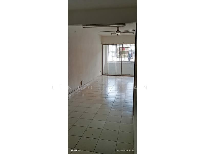 Pangsapuri untuk Dijual di Taman Megah Cheras Apartment - Lincoln Tan - Living Room - PropertyGuru.com.my