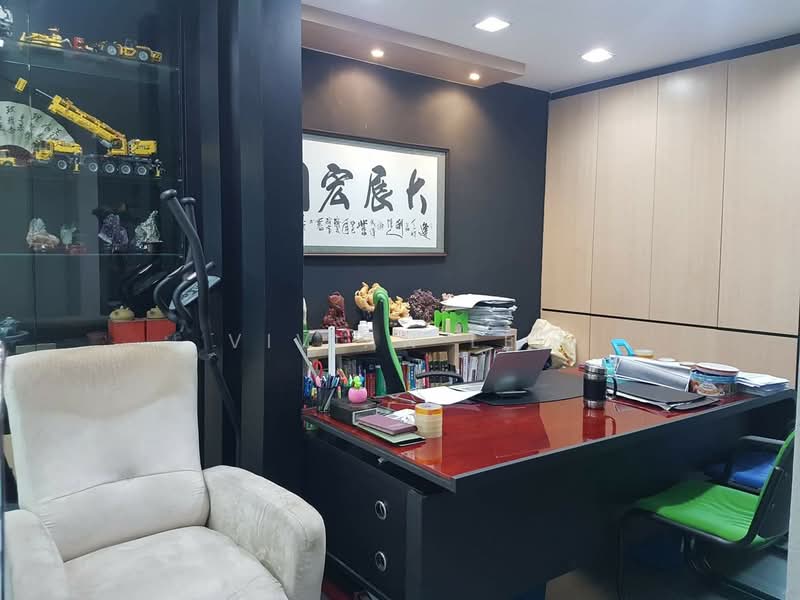 Kilang untuk Dijual di Puchong (Selangor) - Vivian Lee - Study - PropertyGuru.com.my