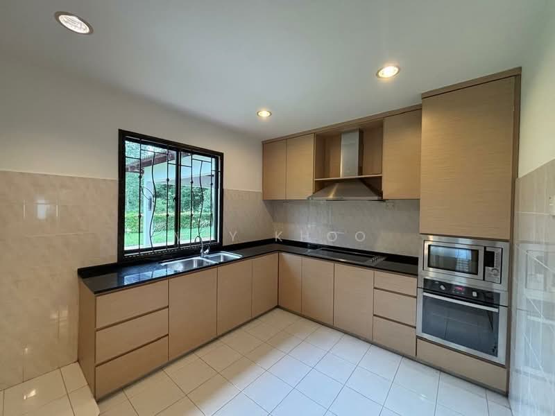 Rumah Banglo untuk Dijual di Leisure Farm (Gelang Patah) - May Khoo - Kitchen - PropertyGuru.com.my