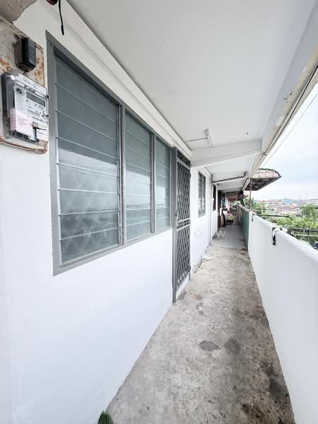 Rumah Flat untuk Disewa di Flat Taman Ungku Tun Aminah - Nick Low - Exterior - PropertyGuru.com.my