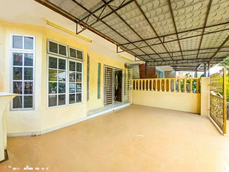Rumah Teres 2 Tingkat untuk Dijual di Taman Pinggiran Batu Caves (Selayang) - Zul Syafiq - Exterior - PropertyGuru.com.my