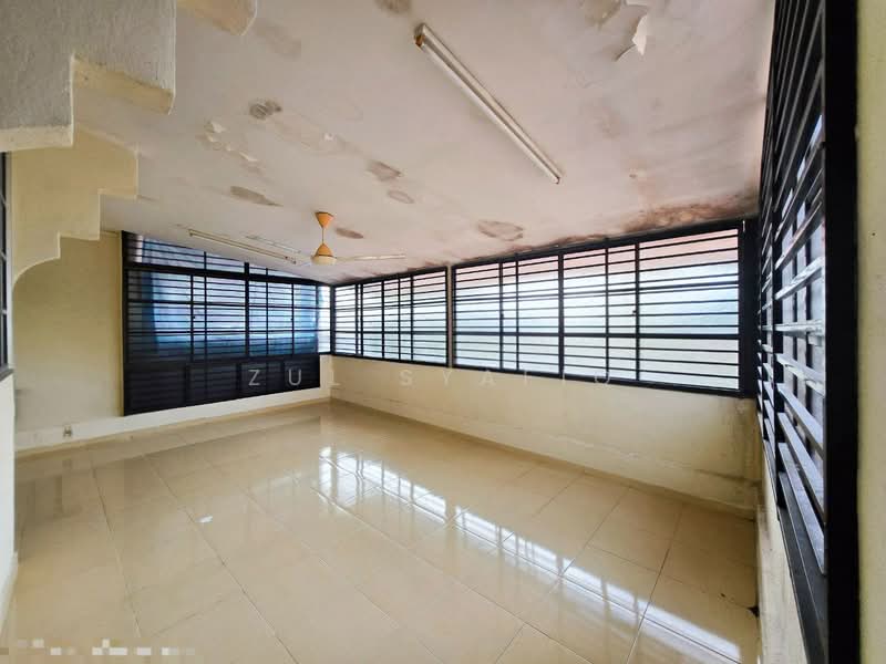 Rumah Teres 2 Tingkat untuk Dijual di Taman Pinggiran Batu Caves (Selayang) - Zul Syafiq - Interior - PropertyGuru.com.my