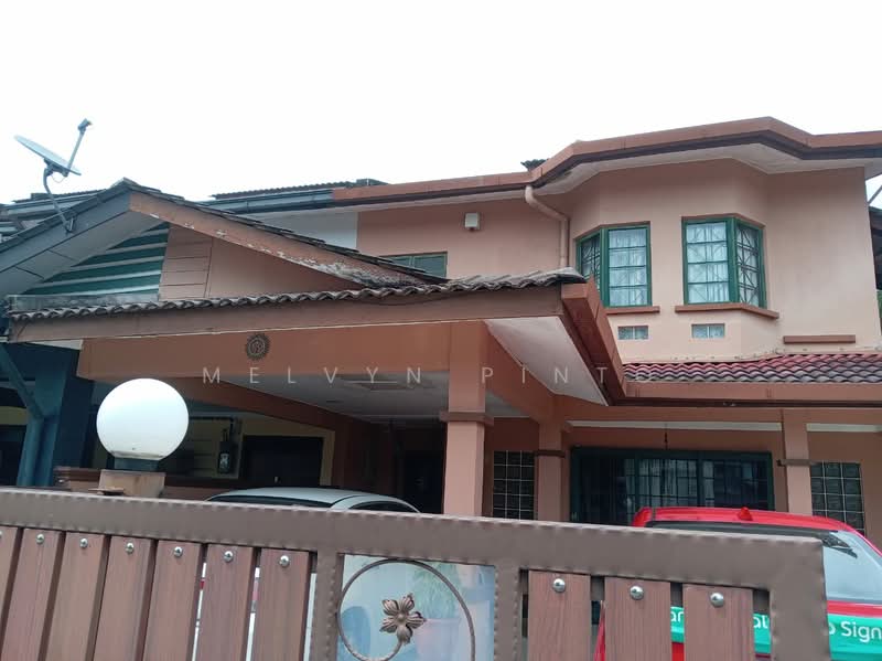 Rumah Teres 2 Tingkat untuk Dijual di Petaling Jaya (Selangor) - Melvyn Pinto - Exterior - PropertyGuru.com.my
