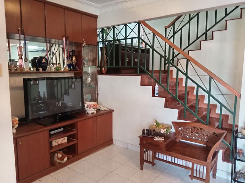 Rumah Teres 2 Tingkat untuk Dijual di Petaling Jaya (Selangor) - Melvyn Pinto - Living Room - PropertyGuru.com.my