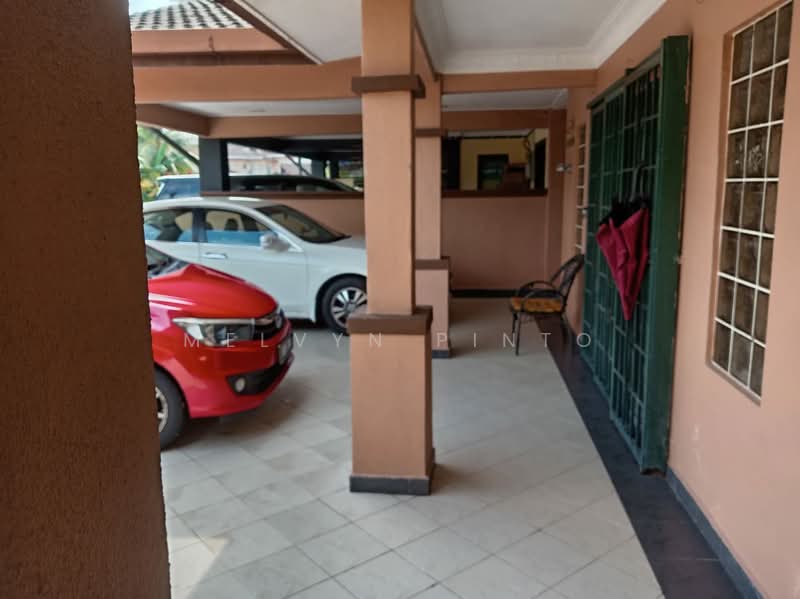 Rumah Teres 2 Tingkat untuk Dijual di Petaling Jaya (Selangor) - Melvyn Pinto - Exterior - PropertyGuru.com.my