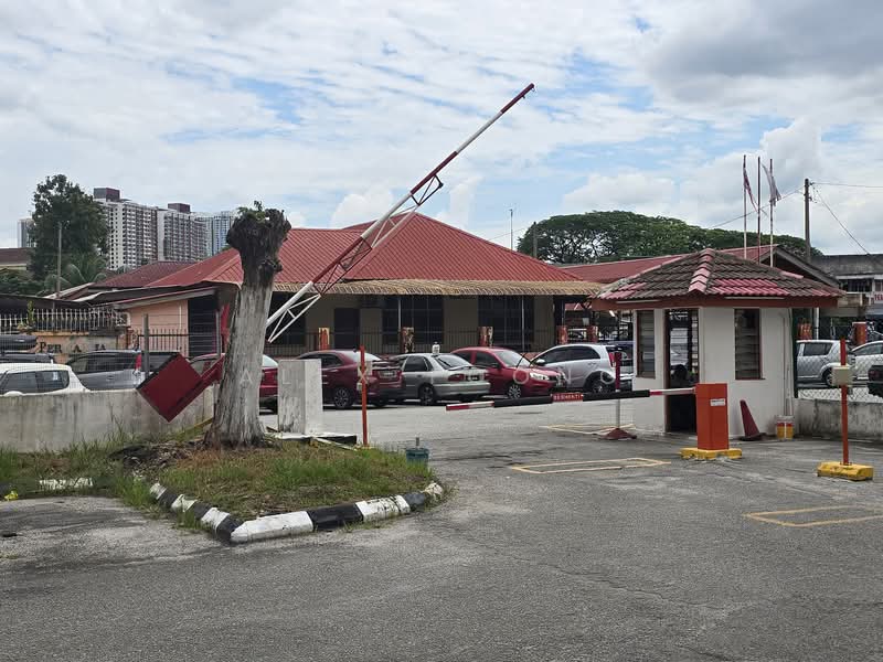 Pangsapuri untuk Disewa di Taman Batu Permai - Alex Foong - Exterior - PropertyGuru.com.my