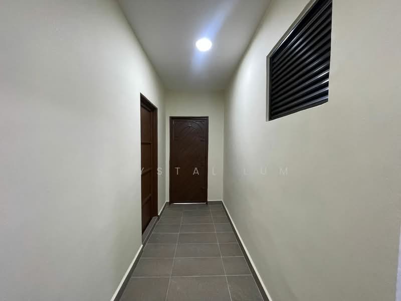Rumah Teres 2 Tingkat untuk Disewa di Taman Daya (Kepong) - Crystal Lum - Corridor - PropertyGuru.com.my