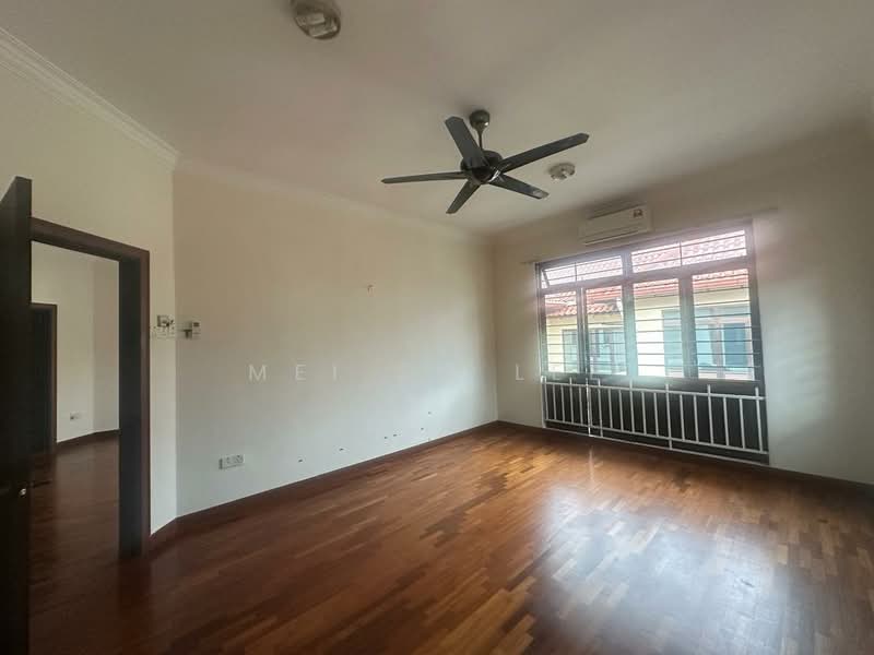 Semi-Detached House for Sale in Alam Damai (Cheras) - Mei SM Lee - Damai Kasih, Cheras Bedroom - PropertyGuru.com.my