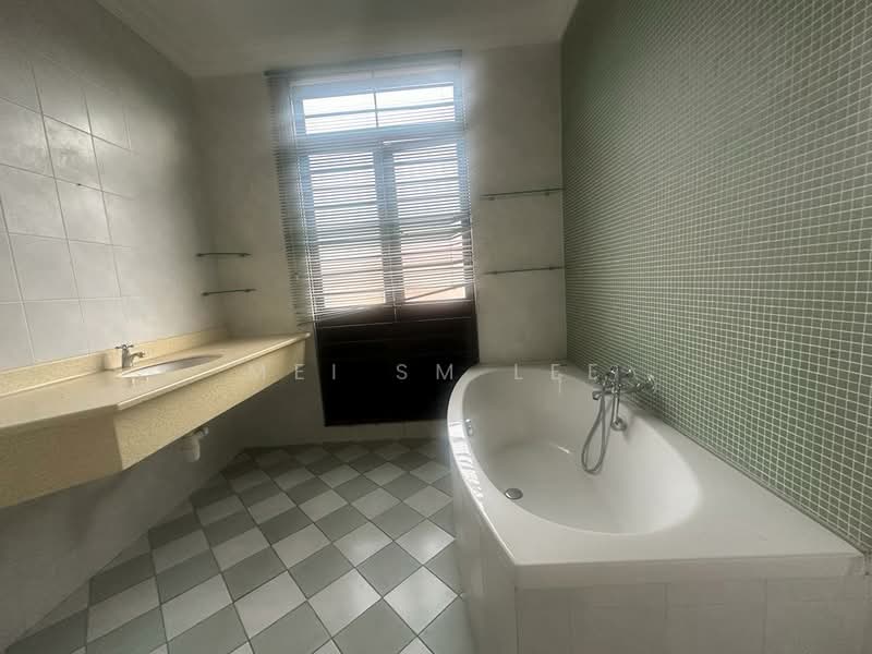 Semi-Detached House for Sale in Alam Damai (Cheras) - Mei SM Lee - Damai Kasih, Cheras Bathroom - PropertyGuru.com.my