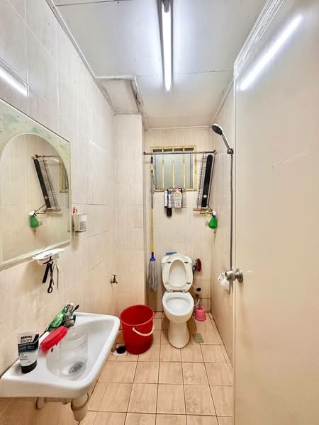 Apartment for Sale at Golden Height & Elite - Ilman Nahri - Bathroom - PropertyGuru.com.my
