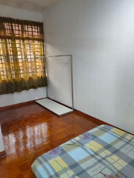 Rumah Teres 2 Tingkat untuk Disewa di Taman Damansara Aliff (Tampoi) - Nick Low - Bedroom - PropertyGuru.com.my