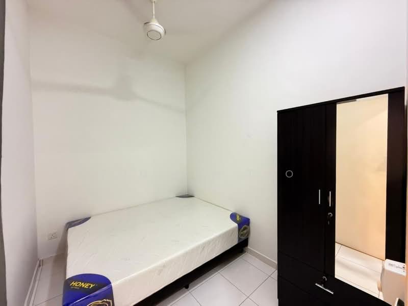 Rumah Teres 2 Tingkat untuk Disewa di Jementah (Johor) - Foo Jun Tao - PropertyGuru.com.my