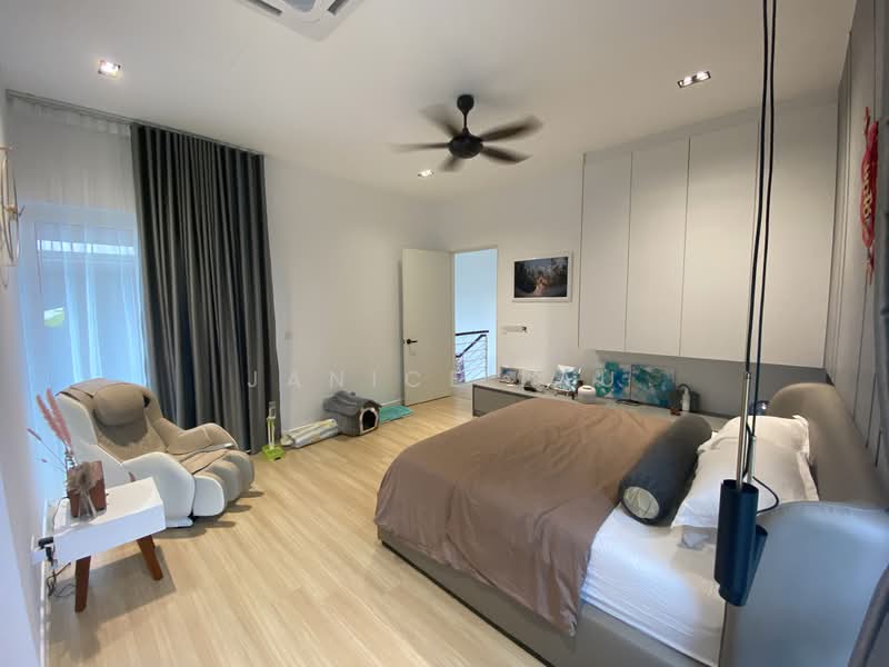 3-storey Terraced House for Sale in Bandar Rinching (Semenyih) - Janice Lau - Bedroom - PropertyGuru.com.my