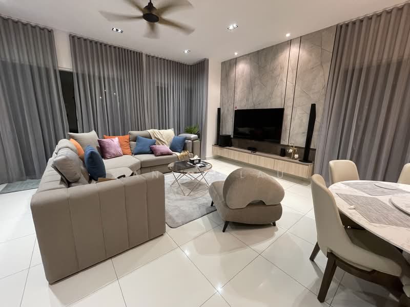 3-storey Terraced House for Sale in Bandar Rinching (Semenyih) - Janice Lau - Living Room - PropertyGuru.com.my