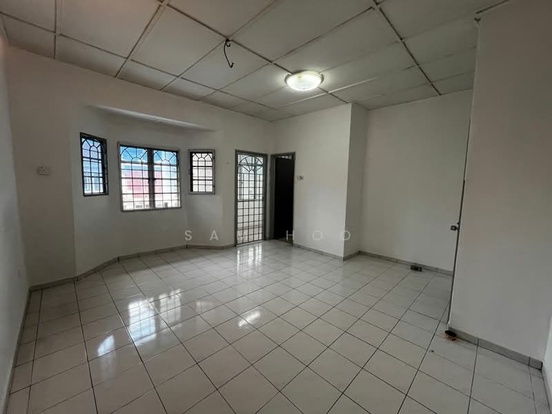 2-storey Terraced House for Rent in Kepong (Kuala Lumpur) - Sam Hoo - Living Room - PropertyGuru.com.my
