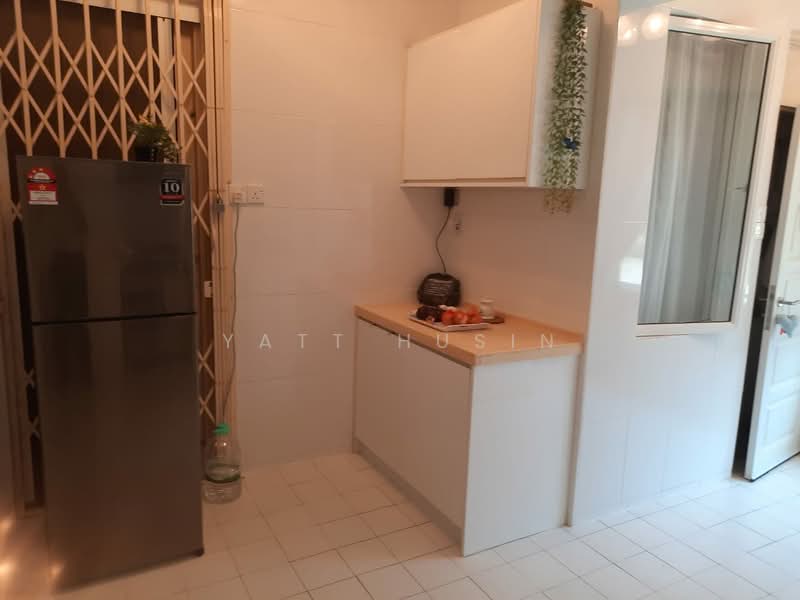 Condominium for Sale at Templer Impian - Yatt Husin - Kitchen - PropertyGuru.com.my