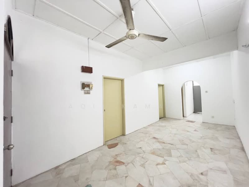 1-storey Terraced House for Sale in Taman Alam Megah (Shah Alam) - Aqil Kamal - PropertyGuru.com.my