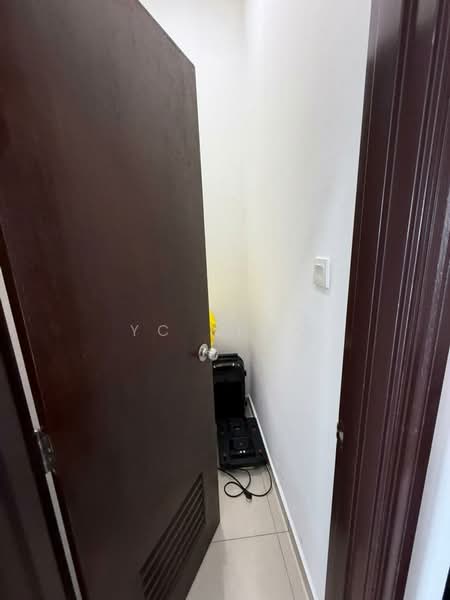 Servis Apartment untuk Dijual di Molek Regency - YC Khoo - PropertyGuru.com.my