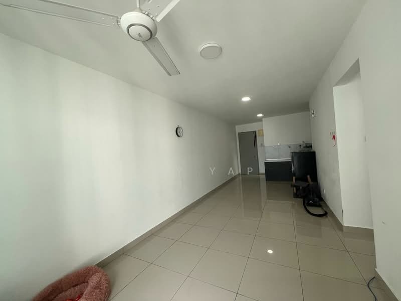 Servis Apartment untuk Dijual di Mizumi Residences - Amy Yap - Living Room - PropertyGuru.com.my