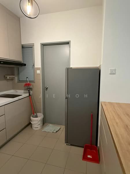 Servis Apartment untuk Disewa di Kiara Kasih - Jie Hoh - Kitchen - PropertyGuru.com.my