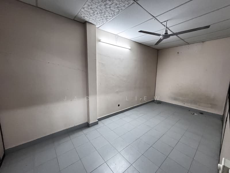 Kilang untuk Disewa di Kaw Perindustrian Ringan Kinta Jaya (Ipoh) - Jacky Liew - PropertyGuru.com.my