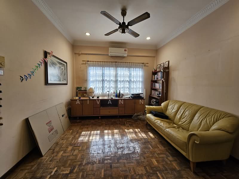 Rumah Teres untuk Dijual di Bandar Sungai Long (Selangor) - Aivan Ng - Living Room - PropertyGuru.com.my