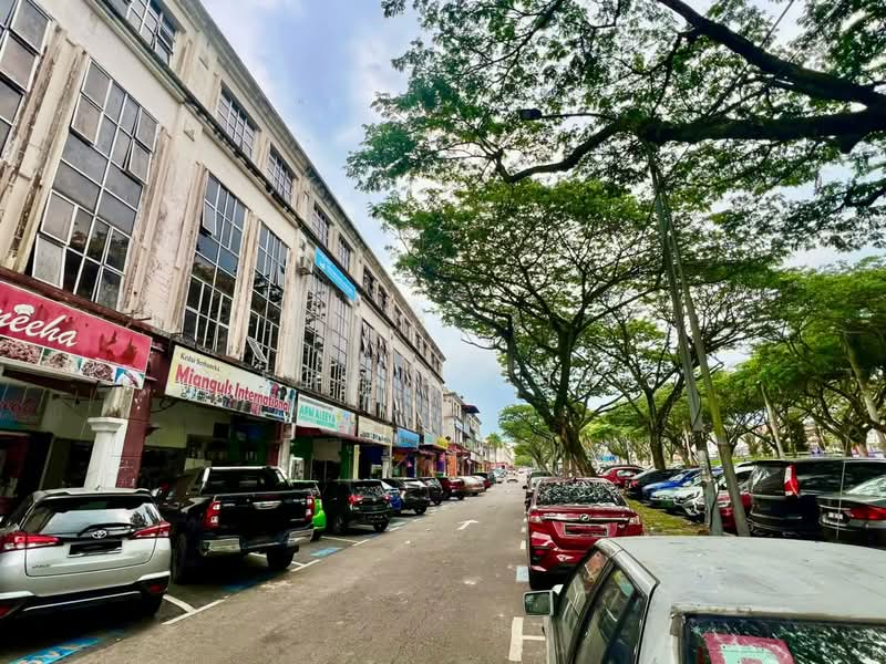 Shop for Sale in Taman Nusa Perintis (Iskandar Puteri (Nusajaya)) - Peggie Chua - Exterior - PropertyGuru.com.my