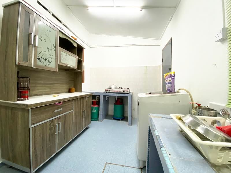 Rumah Teres 2 Tingkat untuk Disewa di Taman Koperasi Cuepacs (Cheras) - Eiffel Lai - Kitchen - PropertyGuru.com.my