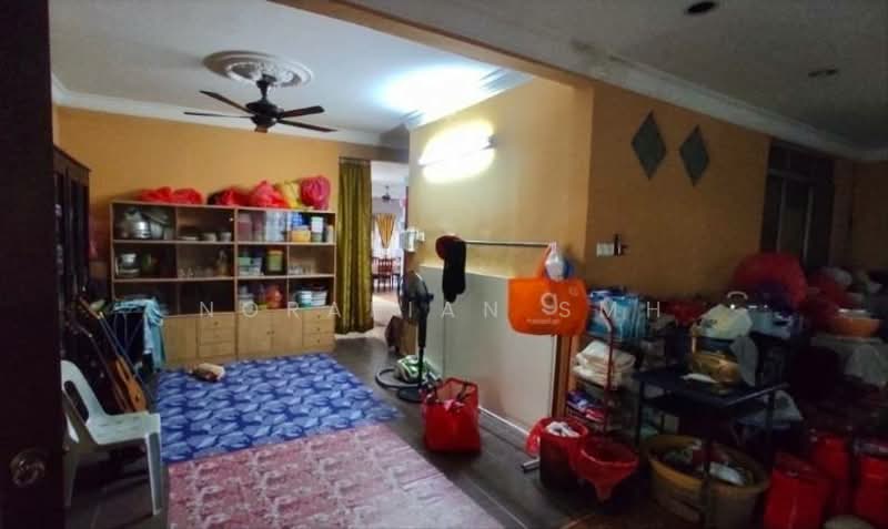Bungalow for Sale in Taman Bukit Cheras (Cheras) - Norafian SMH - Living Room - PropertyGuru.com.my