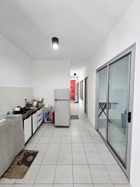 Apartment for Sale at Harmoni Elmina 1 @ City Of Elmina - Alif Saad - Kitchen - PropertyGuru.com.my