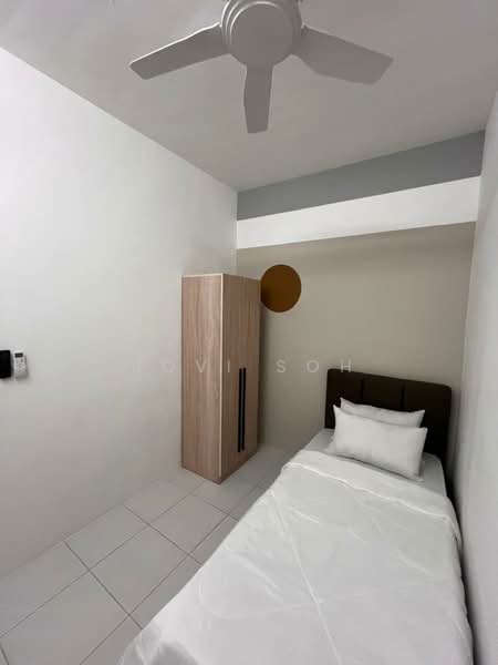 Kondominium untuk Disewa di Residensi Sateria - Jovi Soh - Bedroom - PropertyGuru.com.my