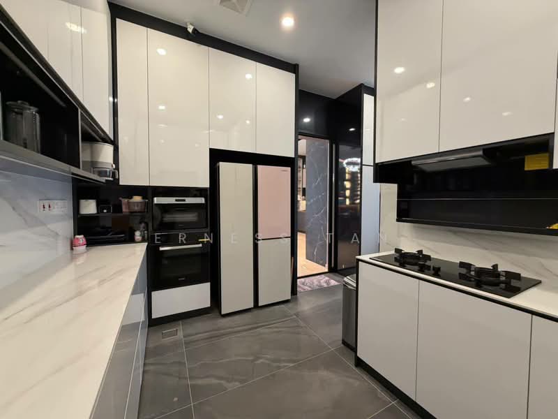 Semi-Detached House for Sale in Horizon Hills (Iskandar Puteri (Nusajaya)) - Erness Tan - Kitchen - PropertyGuru.com.my
