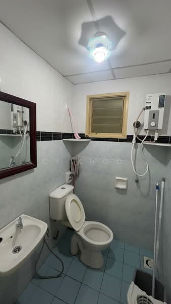 Condominium for Sale at Sri Pandan - CY Khoo - Bathroom - PropertyGuru.com.my