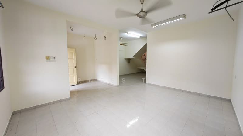 2-storey Terraced House for Sale in Taman Setia Indah (Tebrau) - Erness Tan - Living Room - PropertyGuru.com.my