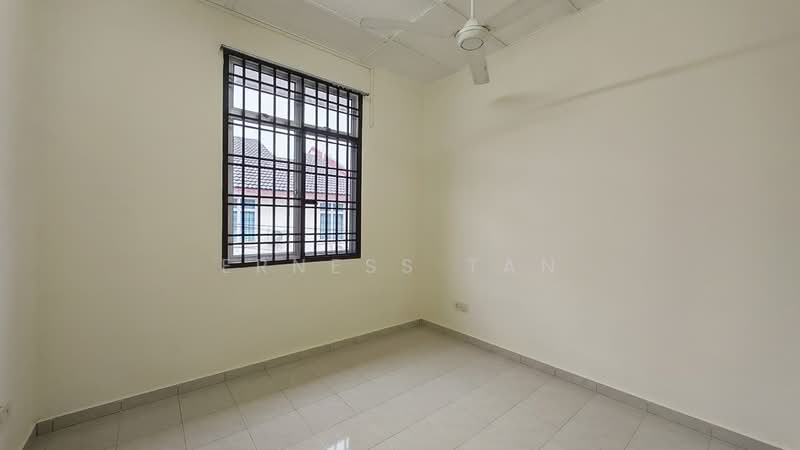 2-storey Terraced House for Sale in Taman Setia Indah (Tebrau) - Erness Tan - Interior - PropertyGuru.com.my