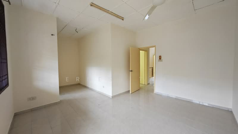 2-storey Terraced House for Sale in Taman Setia Indah (Tebrau) - Erness Tan - Interior - PropertyGuru.com.my
