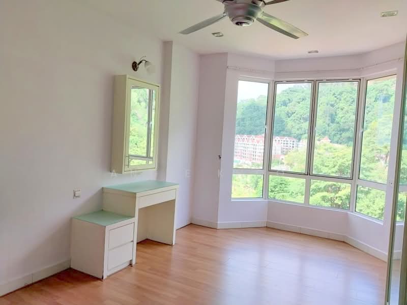 Condominium for Sale at Regency Heights Condo - Angie Khoo - Bedroom - PropertyGuru.com.my