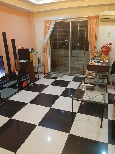 Apartment for Sale at Pangsapuri Perdana Villa - Jackson Chei - Living Room - PropertyGuru.com.my