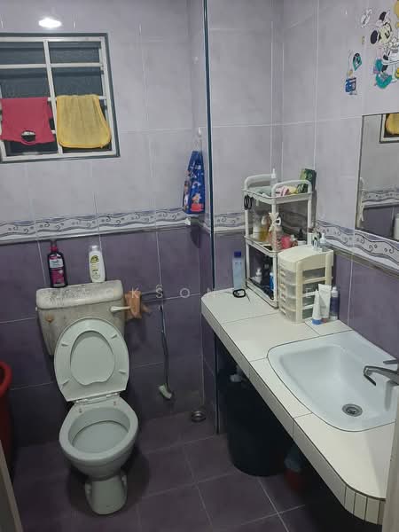 Apartment for Sale at Pangsapuri Perdana Villa - Jackson Chei - Bathroom - PropertyGuru.com.my