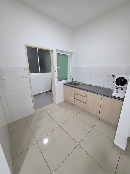 Condominium for Sale at The Holmes 1 - Soon Sheng Law - Kitchen - PropertyGuru.com.my