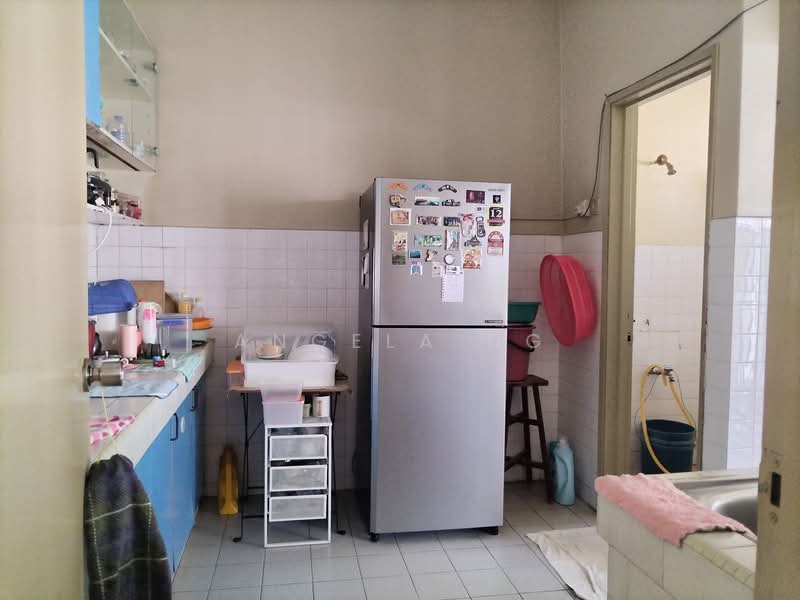 Rumah Teres 2 Tingkat untuk Dijual di SS18 (Subang Jaya) - Angela Ng - Kitchen - PropertyGuru.com.my