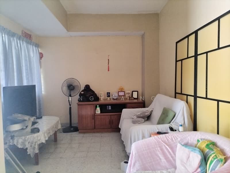Rumah Teres 2 Tingkat untuk Dijual di SS18 (Subang Jaya) - Angela Ng - Living Room - PropertyGuru.com.my