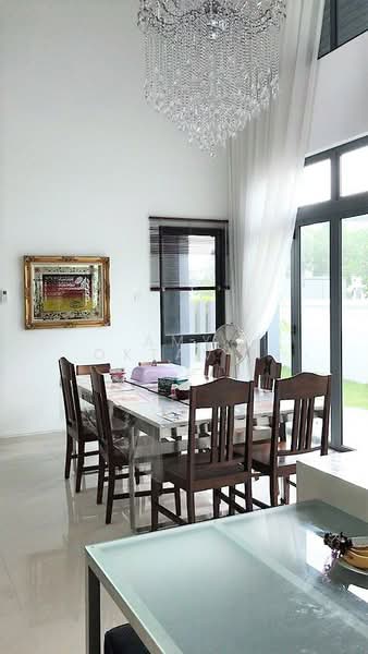 Bungalow for Sale in Cyberjaya (Selangor) - Amy Oktavia - Dining Room - PropertyGuru.com.my