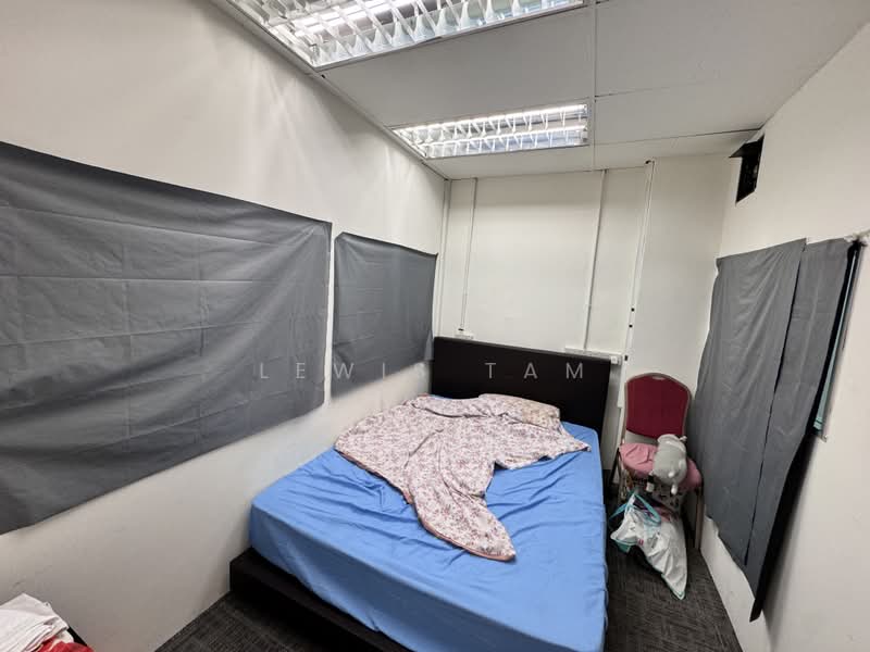 Office for Sale in KL City Centre (Kuala Lumpur) - Lewis Tam - Bedroom - PropertyGuru.com.my