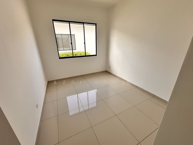 1-storey Terraced House for Sale in Kuala Selangor (Selangor) - Nazri Hassan - PropertyGuru.com.my