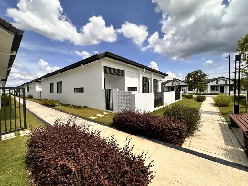 1-storey Terraced House for Sale in Kuala Selangor (Selangor) - Nazri Hassan - PropertyGuru.com.my