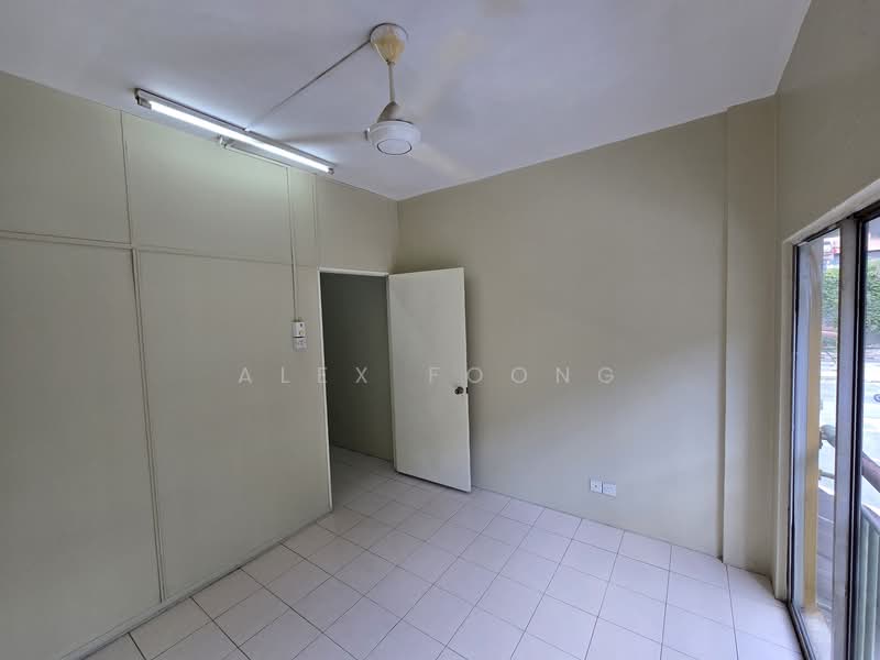Apartment for Rent at Vista Shop Apartment (Damansara Damai) - Alex Foong - Bedroom - PropertyGuru.com.my