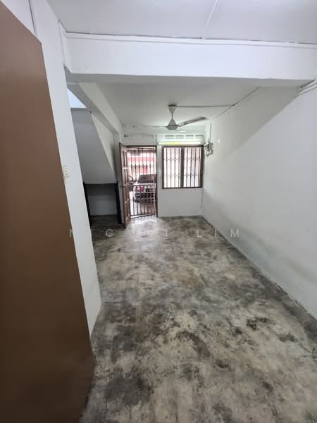 2-storey Terraced House for Sale in Bandar Selesa Jaya (Skudai) - Nickki Lim - PropertyGuru.com.my